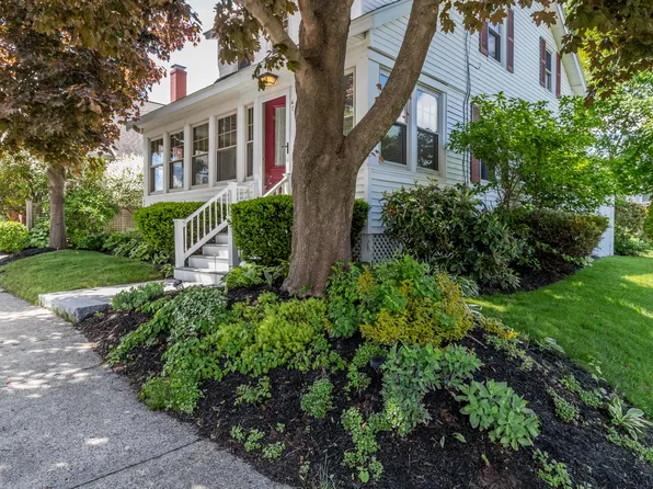 67 Elsmere Avenue, South Portland, ME 04106