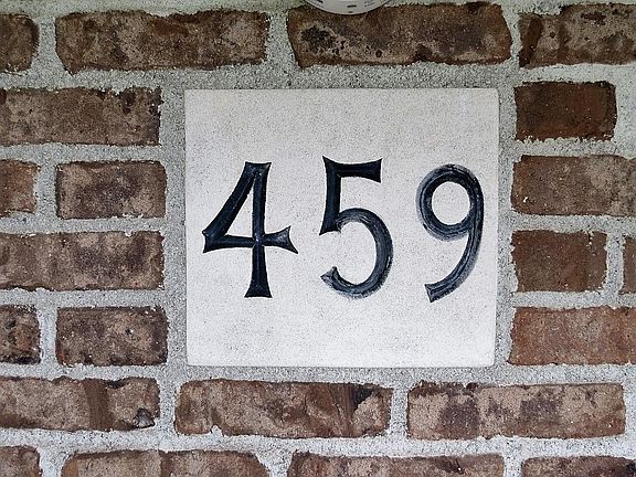 3rd image of 459 Chateaugay Dr SW