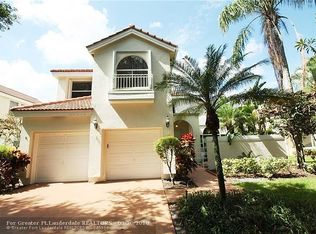 11092 Boston Dr, Cooper City, FL 33026