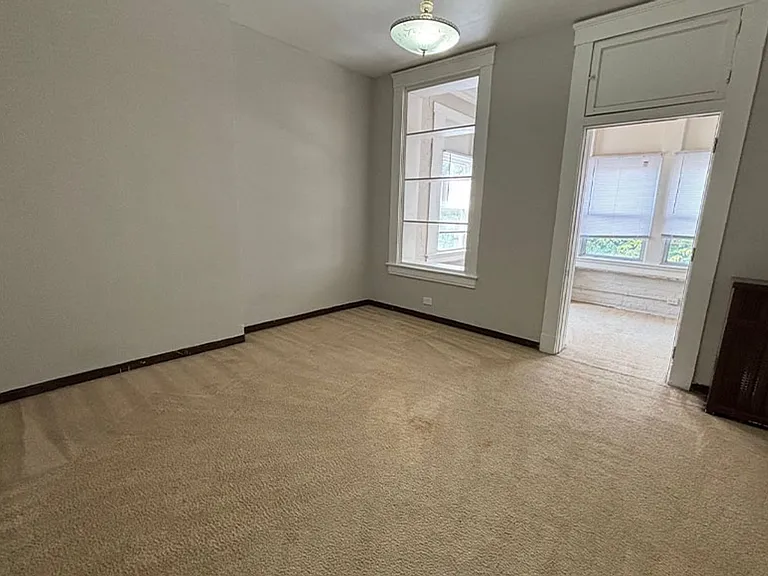 3300 Jefferson Ave — Photo 17