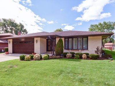 1514 N Larch Dr, Mount Prospect, IL, 60056