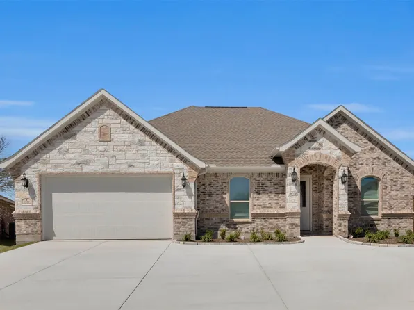 1000 James Donald Ln, Glenn Heights, TX 75154