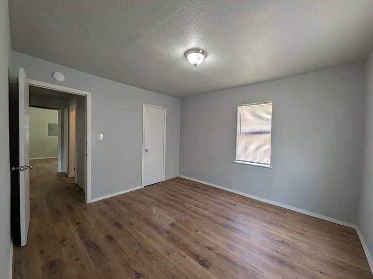 616 W Oklahoma Ave — Photo 7