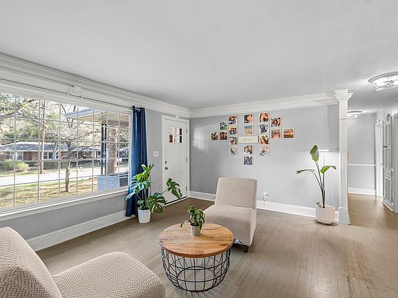 3rd image of 1251 Julian Clark Rd