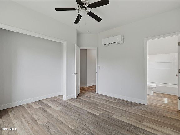 4th image of 2326 Piney Green Road