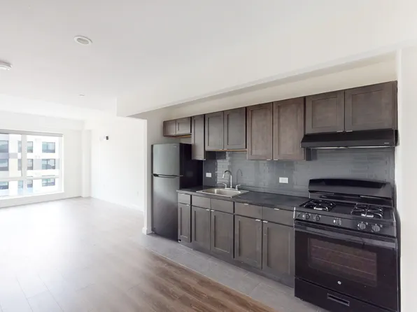 1018 Beach 20th Street image 3 of 10