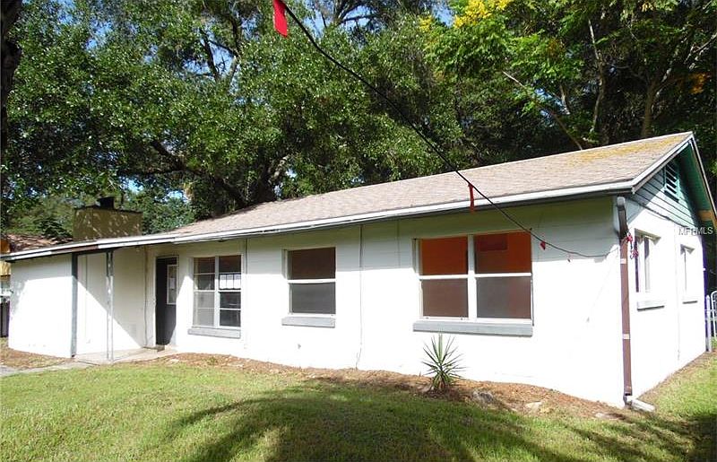 1st image of 2431 Willow Ave