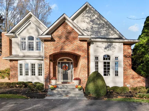 600 Traveller Ct, Lothian, MD 20711