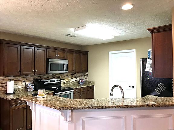 5th image of 1236 Pondcypress Dr