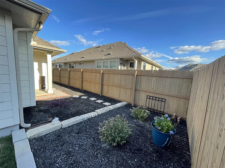 108 Lasino Dr — Photo 31