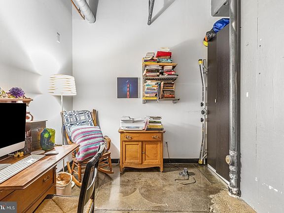 5th image of 1701 Tulip St Unit Ll3