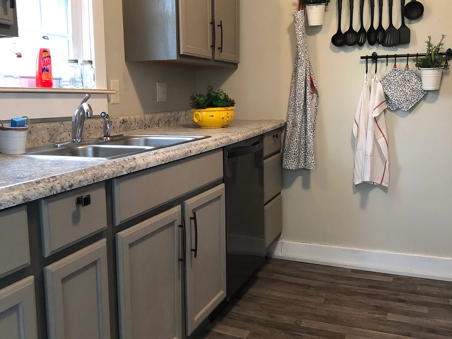 2 bed, 1000 sqft, $2,000 — Photo 4