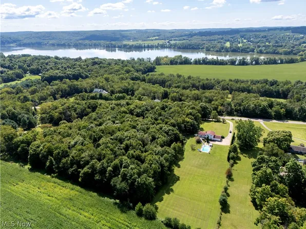 4052 State Route 95, Perrysville, OH 44864