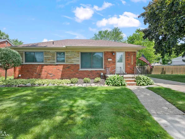 22805 Doremus St, Saint Clair Shores, MI 48080