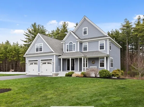 3 Pond Cir, Pepperell, MA 01463