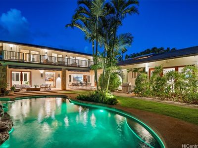 1037 Koloa St, Honolulu, HI, 96816