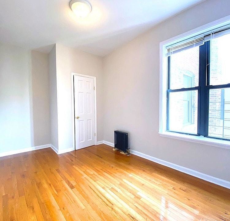 2nd image of 656 Saint Nicholas Ave APT 63