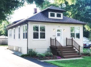 121 Barr Elms Ave, Joliet, IL 60433