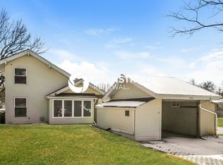 472 Down Hill Dr, Ballwin, MO