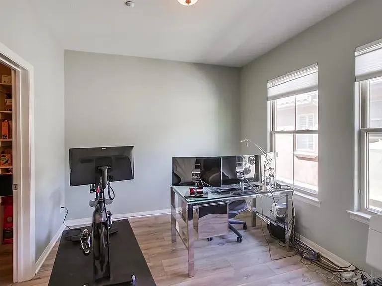 9240 Piantino Way — Photo 28