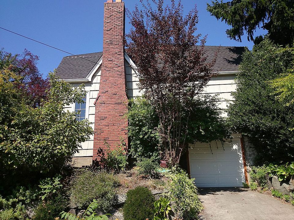2nd image of 6802 15th Ave NE