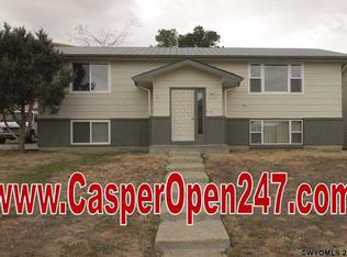 242 Honeysuckle St, Casper, WY 82604