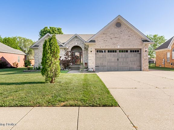 5th image of 10720 Bardstown Woods Blvd
