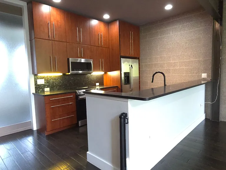 11853 Bradburn Blvd — Photo 5