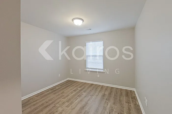 136 Western Red Cedar Dr — Photo 14