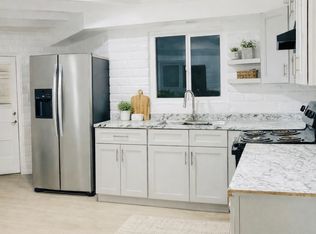 3060 Panorama Rd #1B, Riverside, CA 92506