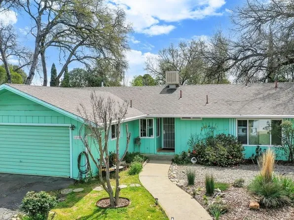 10141 Fallen Leaf Dr, Jamestown, CA 95327