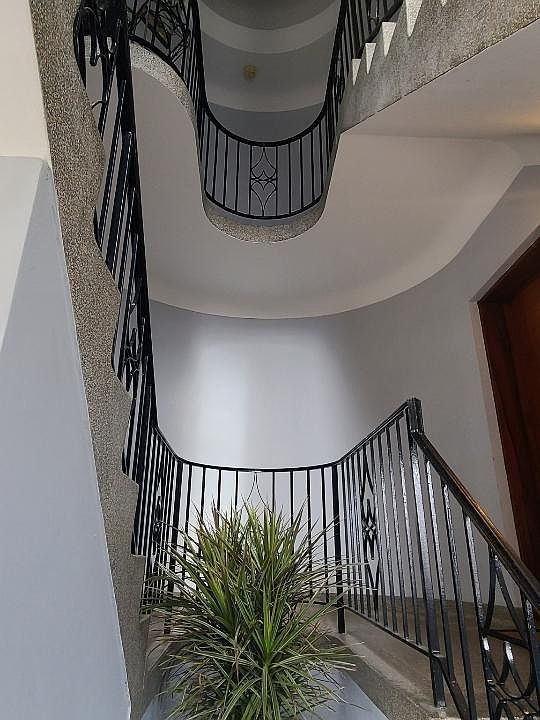 1st image of 5875 Nottingham Ave #2E