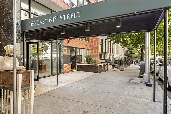 Rented by Corcoran | media 7