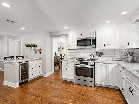 5th image of 59 Bradyll Rd