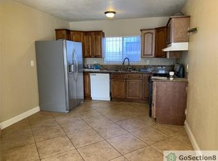 8474 S San Pedro St, Los Angeles, CA 90003