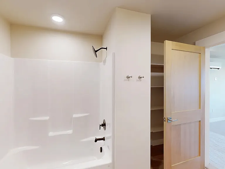 3750 SW Badger Ave #204 — Photo 14