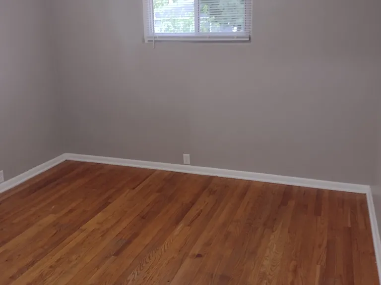 1914-1916 Hopkins Ave #1 — Photo 8