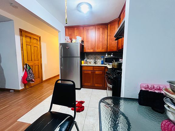 3rd image of 37-49 81st St #77C7