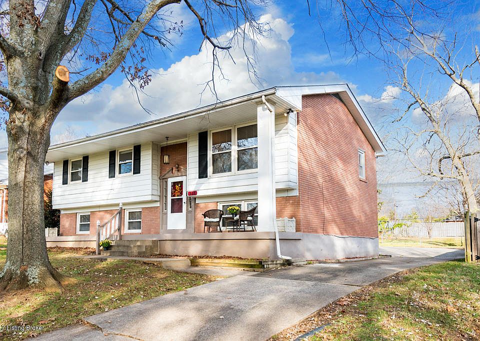 1st image of 411 Westwood Dr