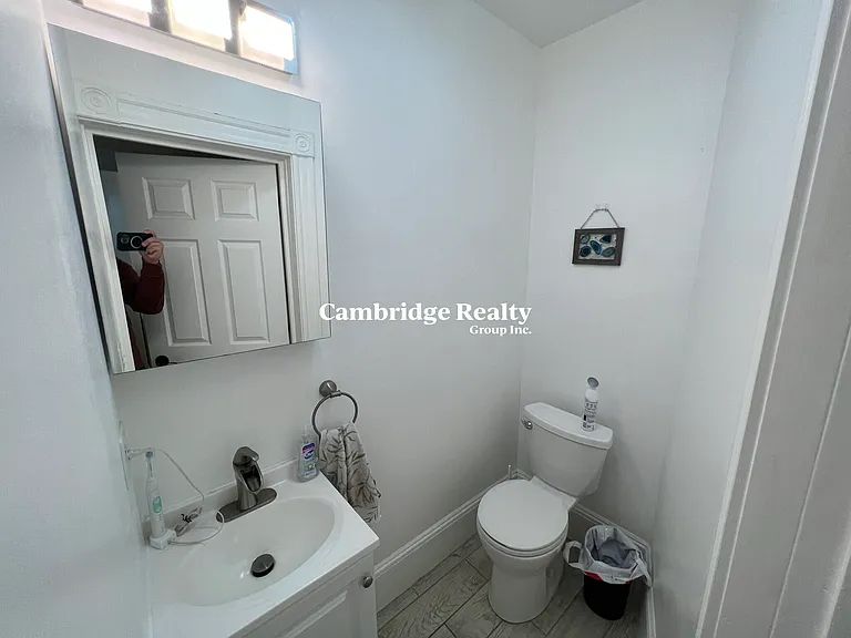 48-50 Lowell St #2T — Photo 29