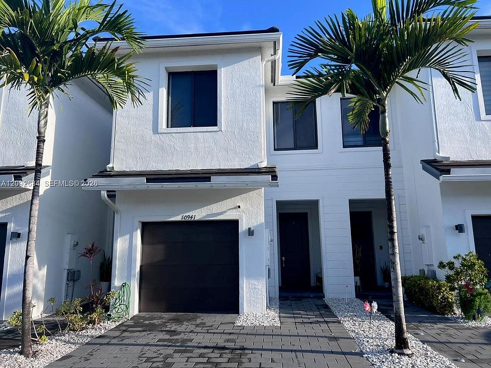 1st image of 10941 SW 232nd Ter
