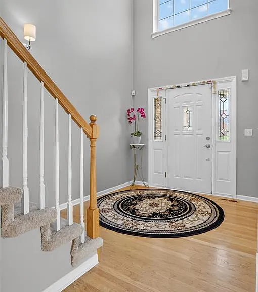 2825 Long Meadow Ln — Photo 2