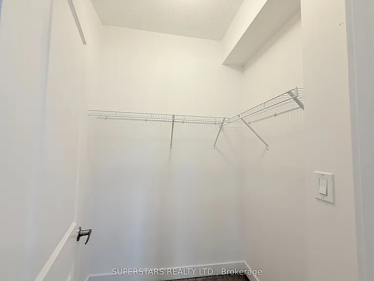 18 Mogul Rd — Photo 14