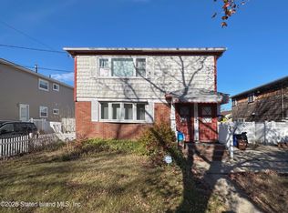 37 E Stroud Ave, Staten Island, NY 10308