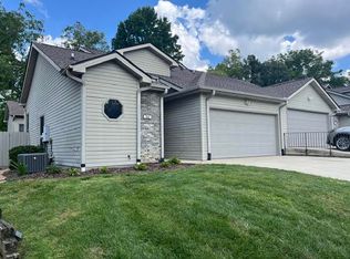 33 Tisha Ln, Hendersonville, NC 28739