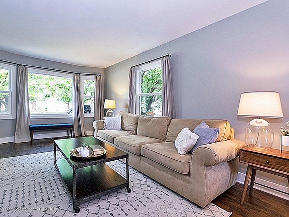 5th image of 2826 E Colony Dr