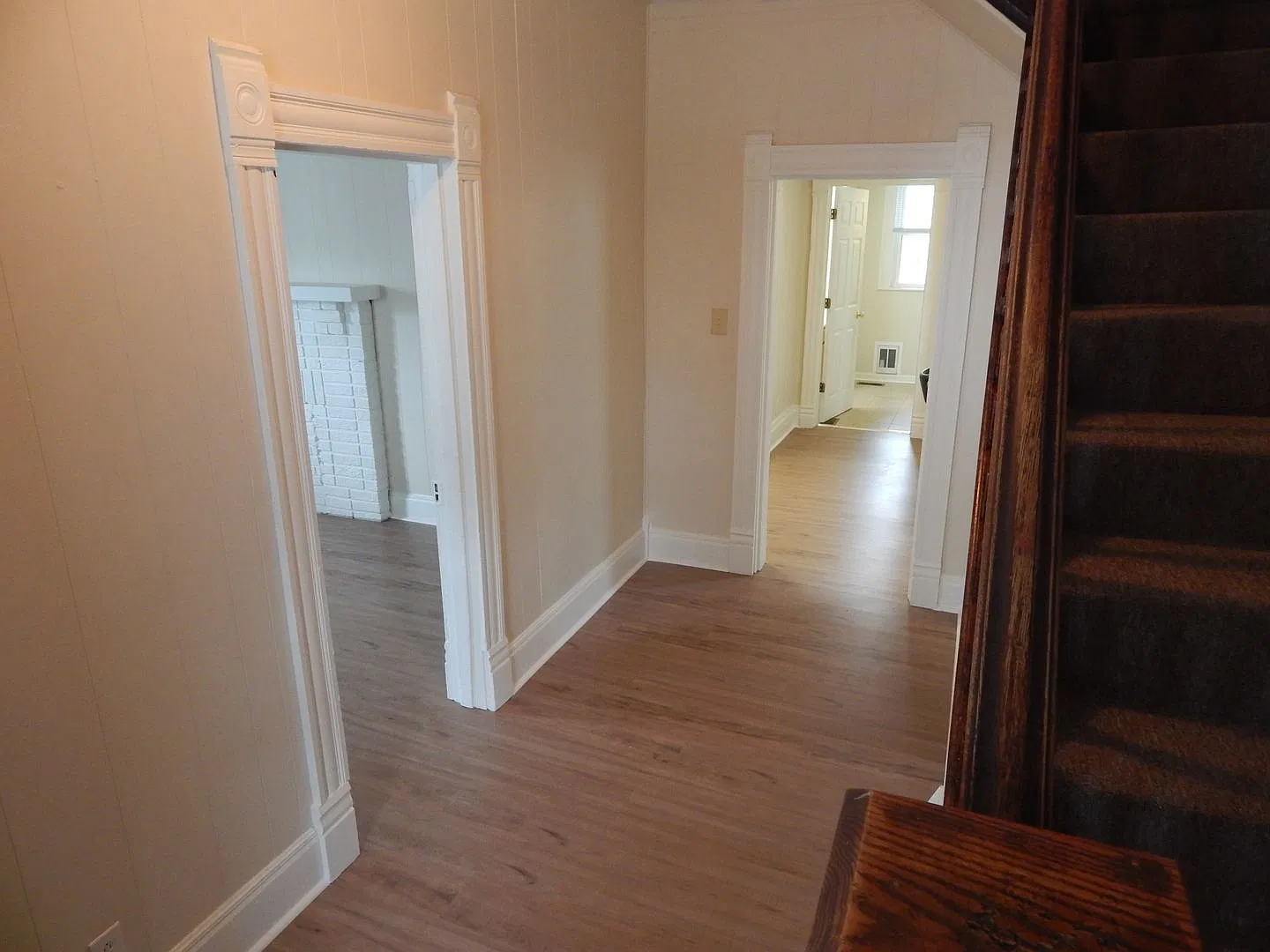 452 Melrose Street — Photo 2