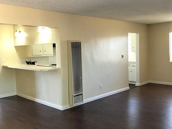 2nd image of 10733 Orange Grove Ave #1