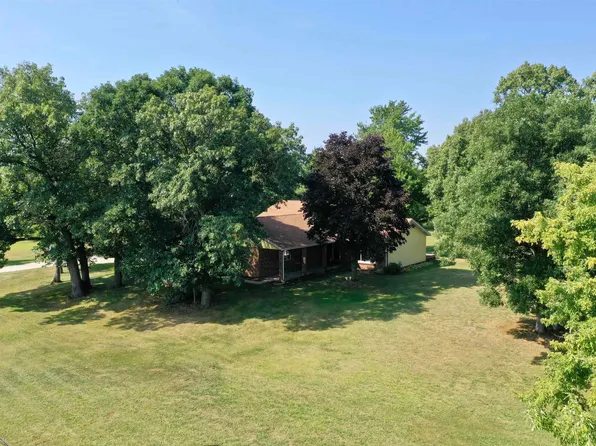10536 Highway 49 Rd, Wheatfield, IN 46392