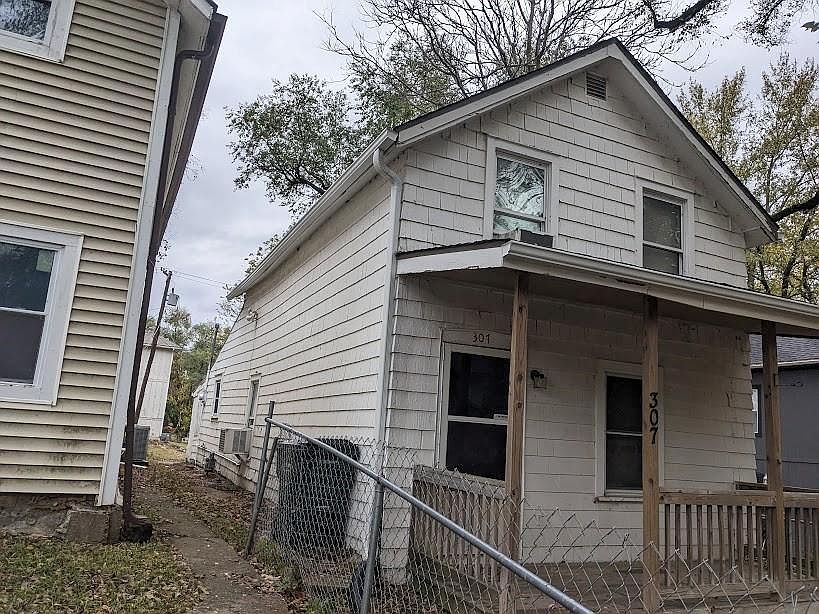 307 Pottawatomie St, Leavenworth, KS 66048 Zillow